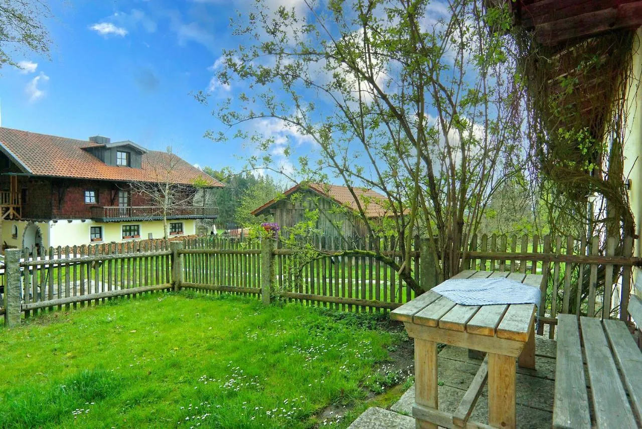Feriengut Zum Fuerst'N Guest House Eppenschlag 0*,  Germany