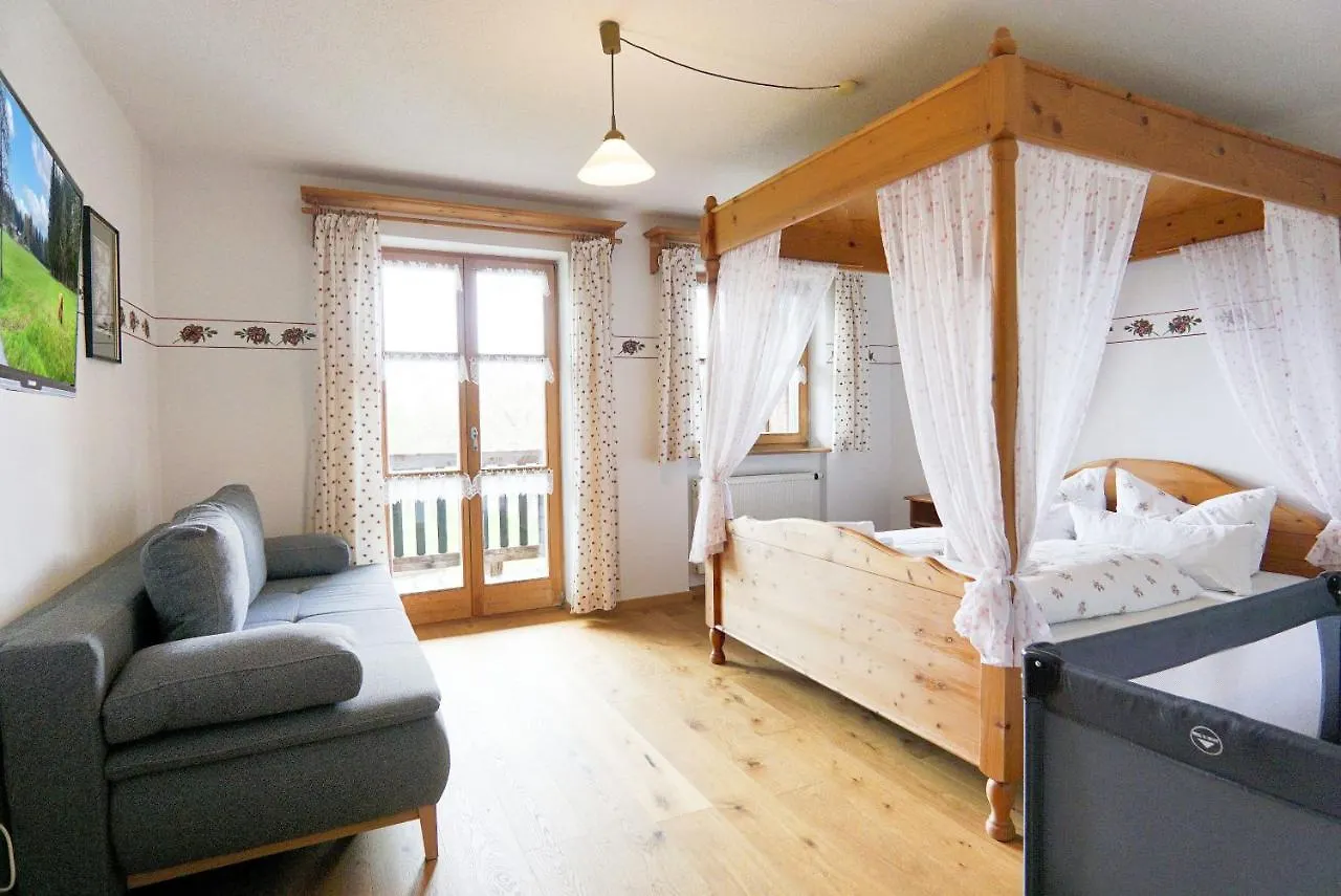 Feriengut Zum Fuerst'N Guest House Eppenschlag Country house
